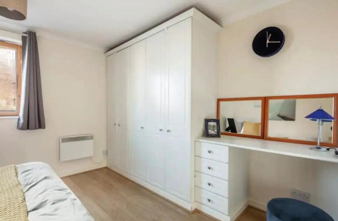 Appartement 1 Bedroom Flat With Free Parking Londen