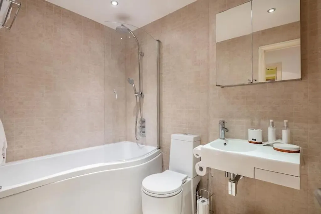 1 Bedroom Flat With Free Parking Londen Verenigd Koninkrijk